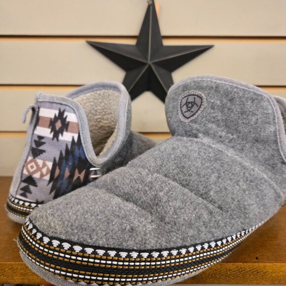 Ariat Slippers Slipper Bootie ladies size 9-10 L/XL - Picture 2 of 2